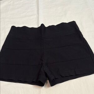 Love Culture Black High Waist Pull On Shorts with Panels in the Back. Large